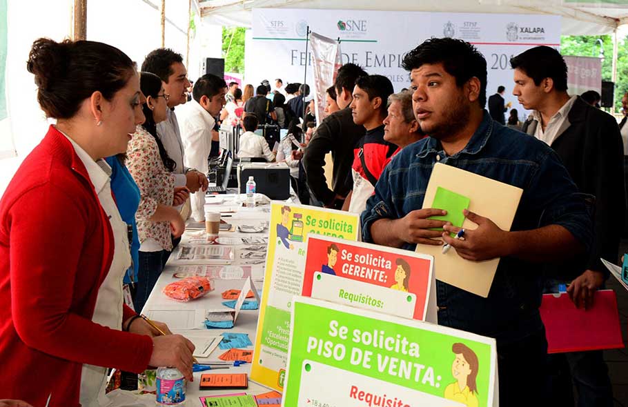 En Nuevo León se han atendido 11,000 solicitudes en Ferias de Empleo